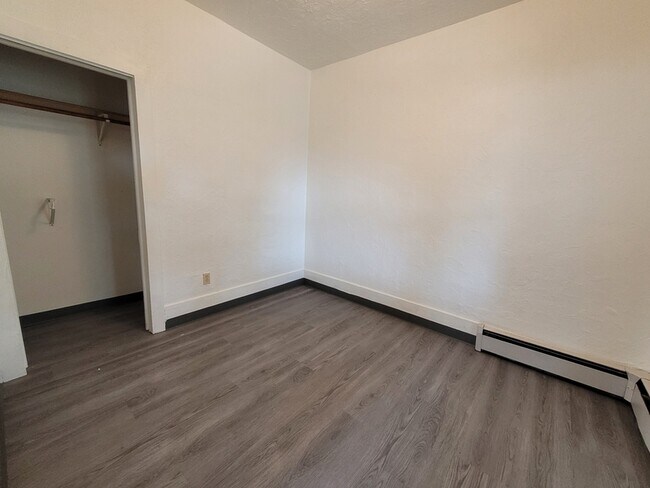 Photo - 224 S Clay St