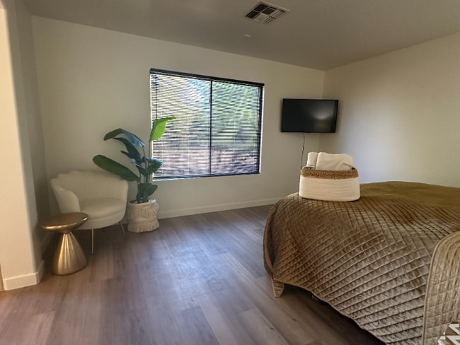 Photo - 12700 N 87th Dr