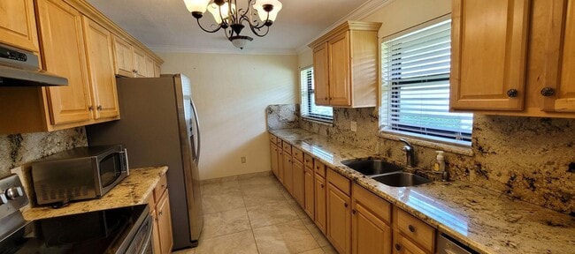 Photo - 6060 Baywood Ln