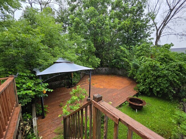 Photo - 21 Cleaves St Unidad #2