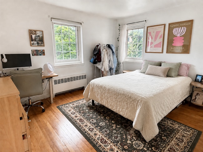 24 St Paul St Unit 4