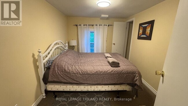 Photo - 279 Charlotte St