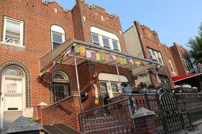 Building Photo - 31-29 88th St Rental