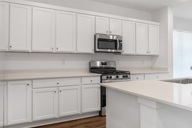 Photo - 5307 Sleepy Fox Ln