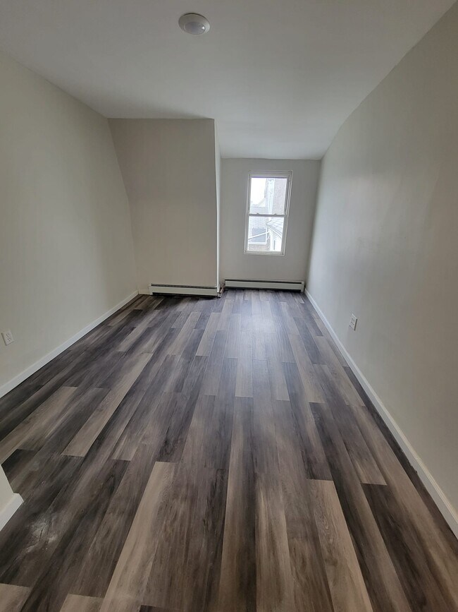 Photo - 1323 McBride St Unidad 2