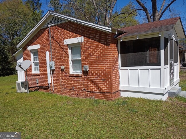 Photo - 11 Hester Dr