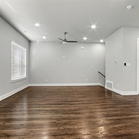 Photo - 736 N Plano Rd