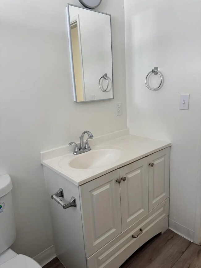 Photo - 1920 W Verdugo Ave Unidad c