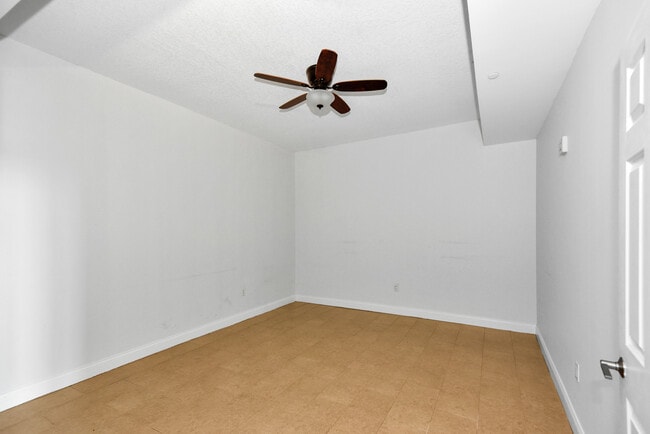 Photo - 231 Riverside Dr Unit 2503