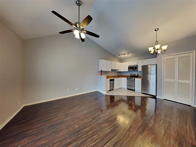 6108 Abrams Rd Unit 323