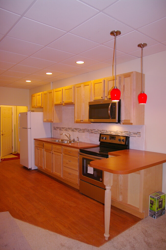 Photo - 682 Bennett St Unidad 1