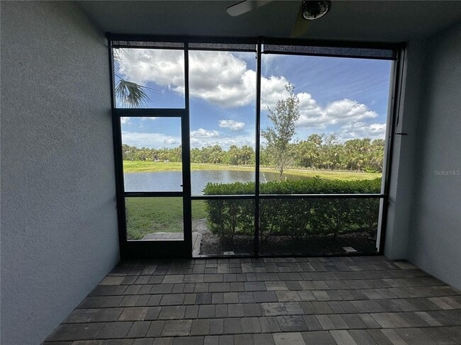 Photo - 14041 Heritage Landing Blvd Condo Unit 615