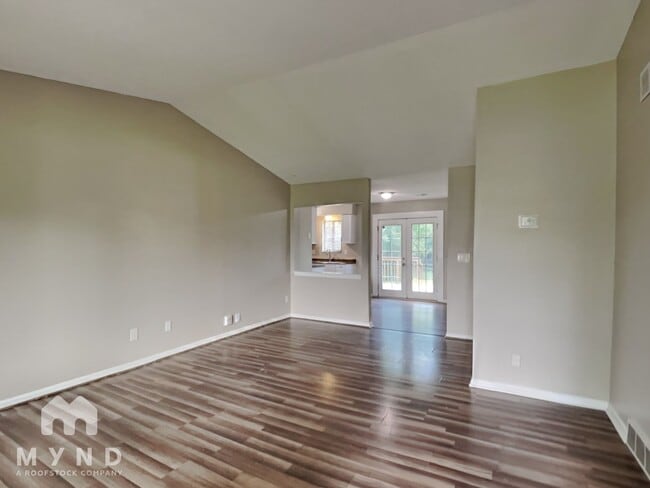 Photo - 3035 Falcon Bridge Dr