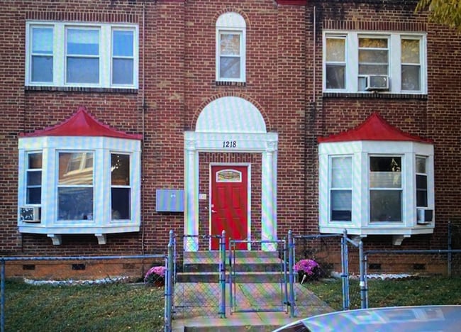 Photo - 1218 Staples St NE Unidad #3