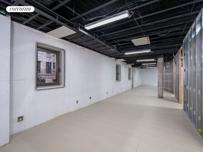 Photo - 1143 5th Ave