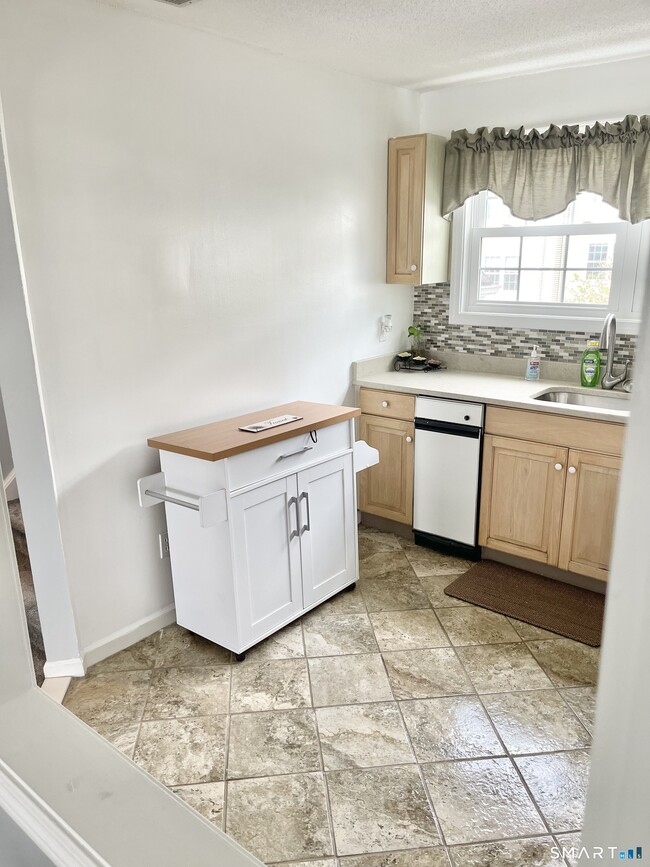 Photo - 2390 State St Unit APT 7F