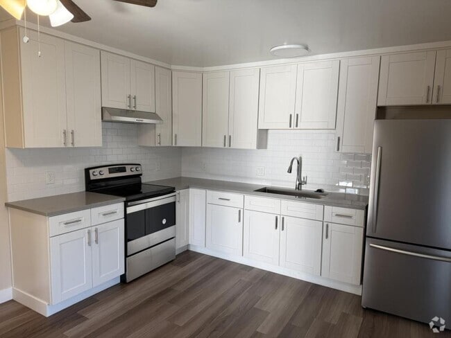Building Photo - 736 Opal Dr Rental