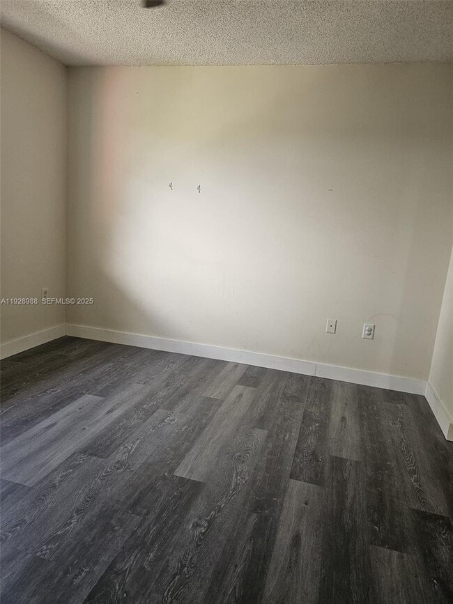 Photo - 4163 N Haverhill Rd Unit 1209