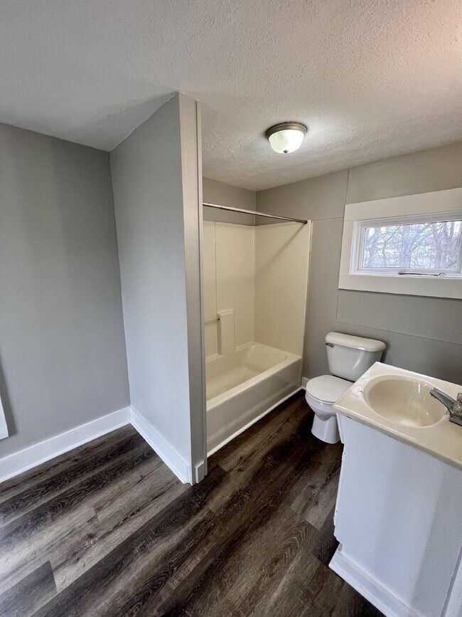 2BR/1BA Home in Adairville - 2BR/1BA Home in Adairville