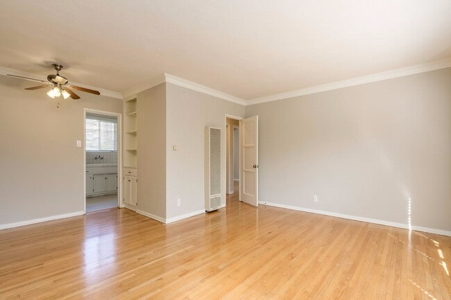 Photo - Walking distance to UCLA! Unit 681A