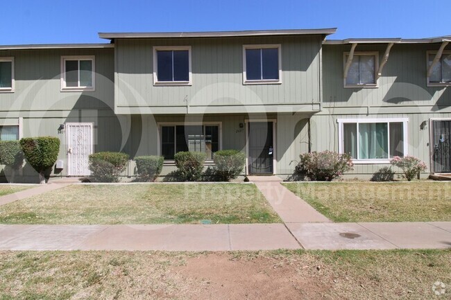 Building Photo - 2607 W Wolf St Rental