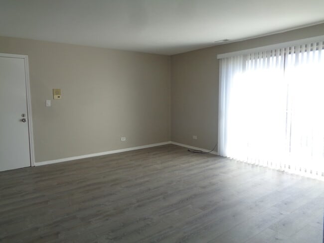 Photo - 12741 S La Crosse Ave Unidad 3A