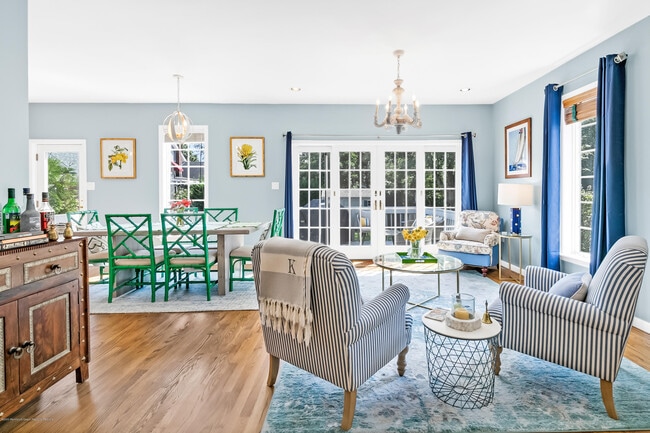 Photo - 405 Salem Ave