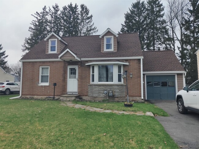 Photo - 19 Prentice Blvd House