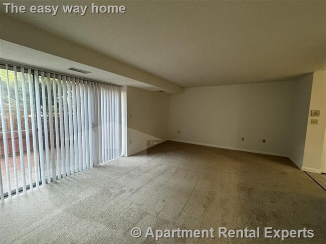 Photo - 175 Beacon St Unit #G03