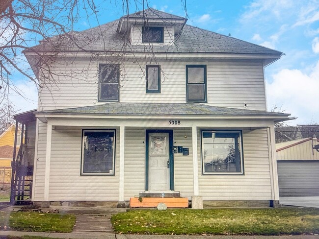 Building Photo - 5008 N Nelson St Unit #B