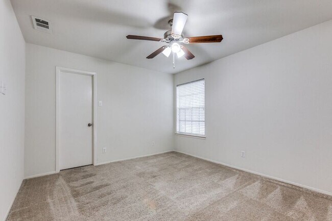 Photo - 5335 Bent Tree Forest Dr Unidad Apt 125