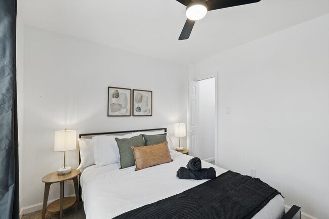Photo - 2336 Minnie St Unit SI ID1514812P