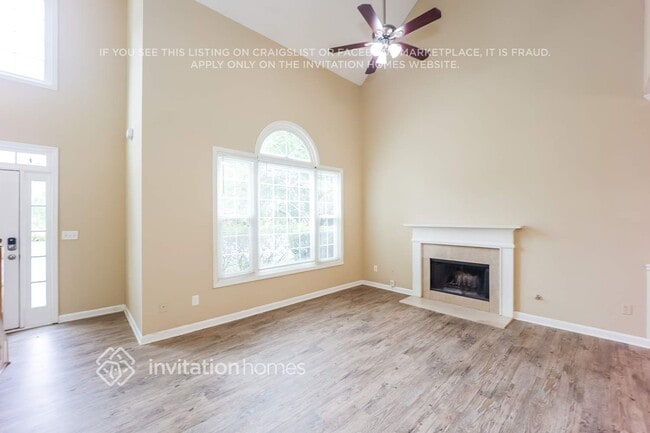Photo - 3007 Andora Dr SW