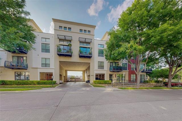 Building Photo - 4605 Cedar Springs Rd Unit 233