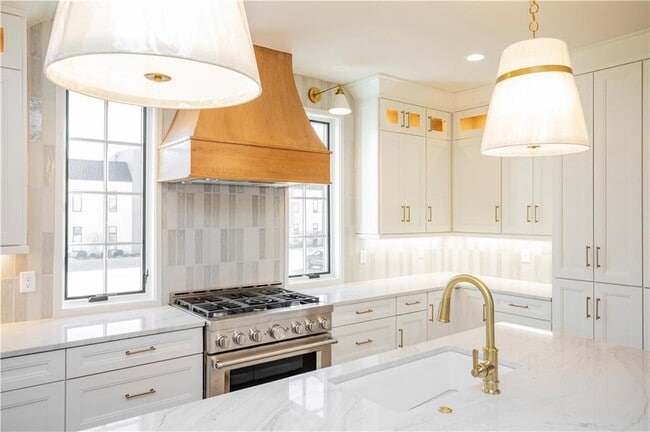 Photo - 4111 S Champions Dr