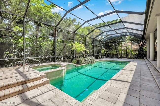 Photo - 258 9th Ave S