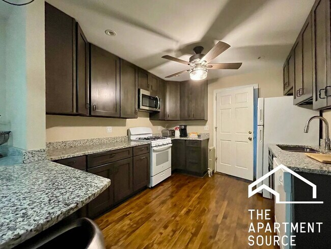 Photo - 2541 W Logan Blvd Unit 1W