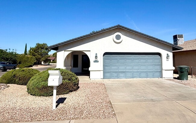 Photo - Updated 3 Bedroom, 2 Bathroom Home in Central Kingman – Across from the Mohave County Fairgrounds!