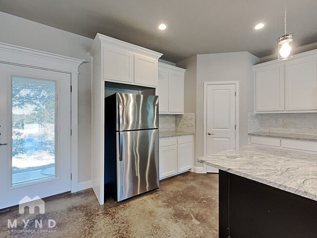 Photo - 5711 Barkridge Dr