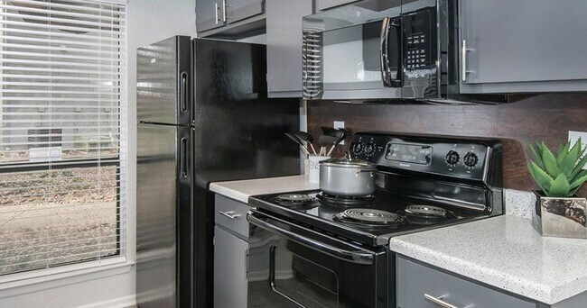 Photo - The Henry B Apartments