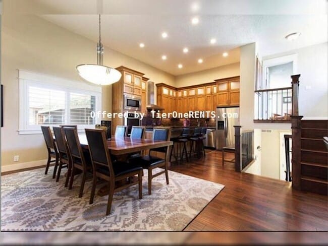 Photo - This property offers a NO DEPOSIT option available for qualified renters!