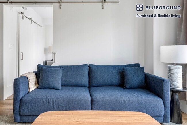 Photo - 1288 Howard St Unit SI FL4-ID1911