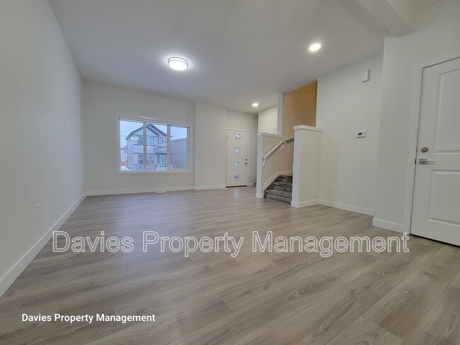 Photo - 9475 Colak Ln SW