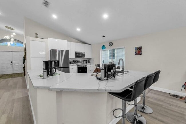 Photo - 5439 NW 122nd Dr