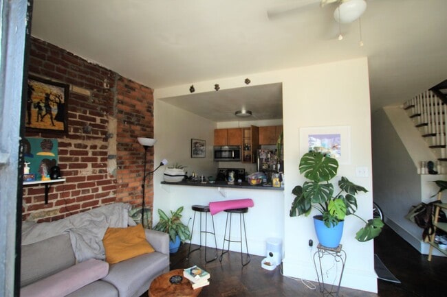 Photo - Newly renovated one bedroom unit in a great location in Brewerytown Unit 2