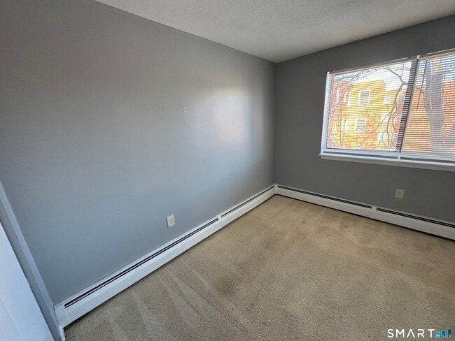 Photo - 958 Wethersfield Ave Unidad 202