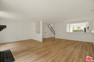 Photo - 2020 Delaware Ave