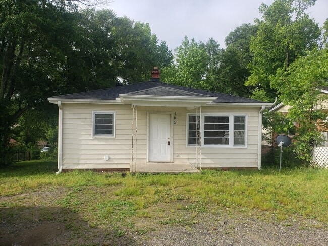 Photo - 405 Fleetwood Dr House