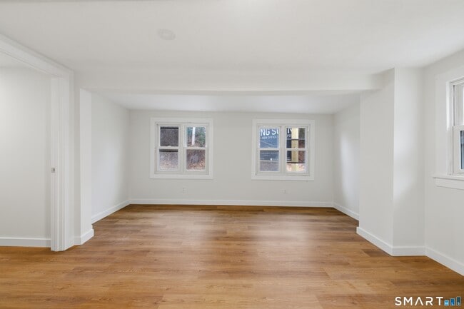 Photo - 96 W Main St