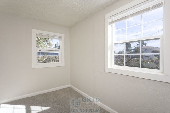 Photo - Charming 2 Bedroom Home Available in Woodstock Neighborhood!